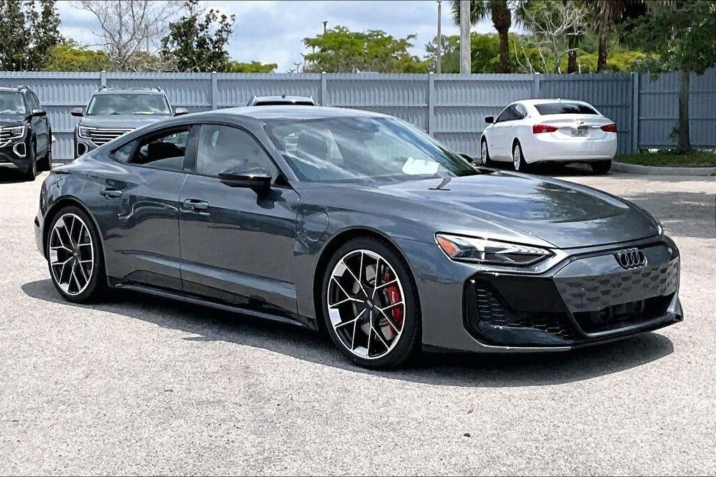 2026 Audi RS e-tron GT