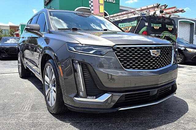 2020 CADILLAC XT6