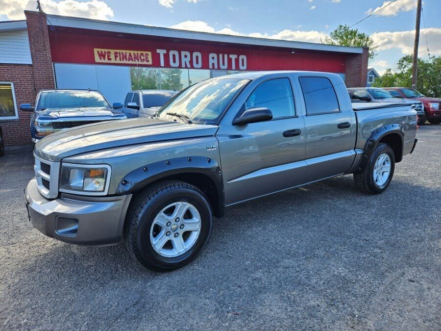 2011 DODGE Dakota