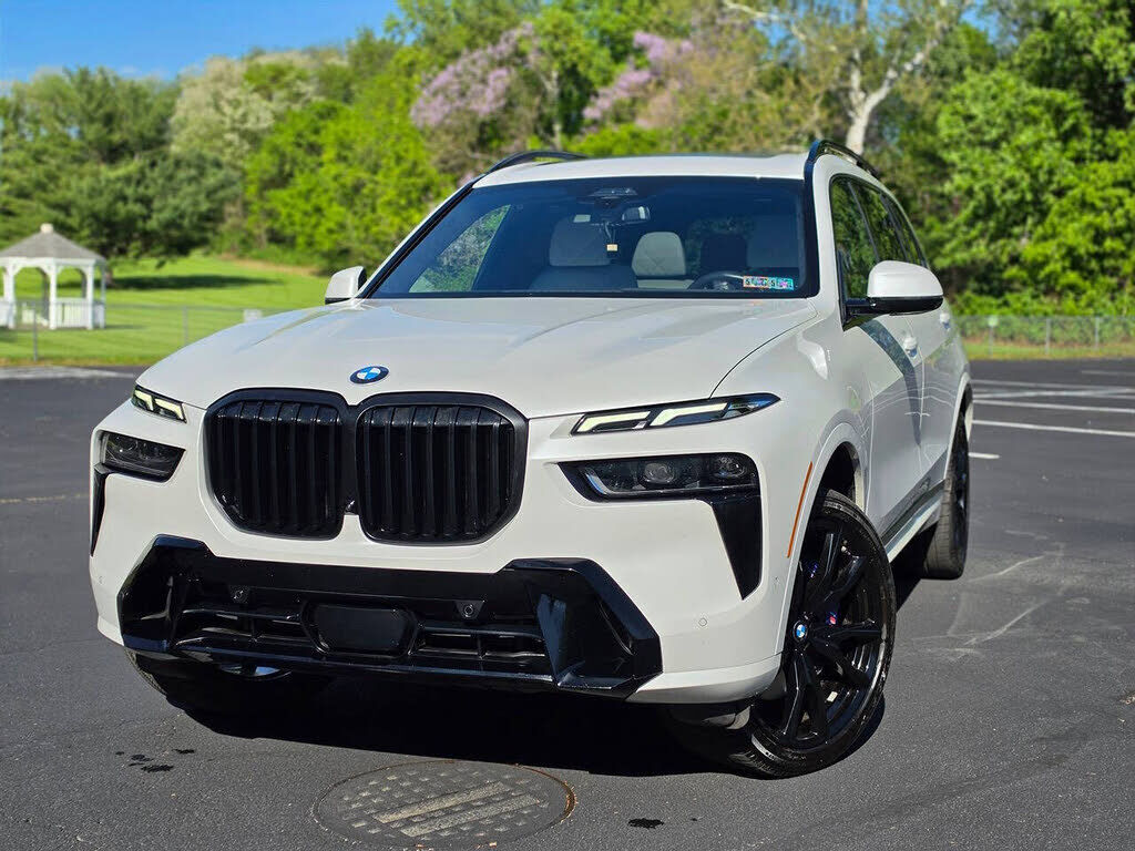 2024 BMW X7