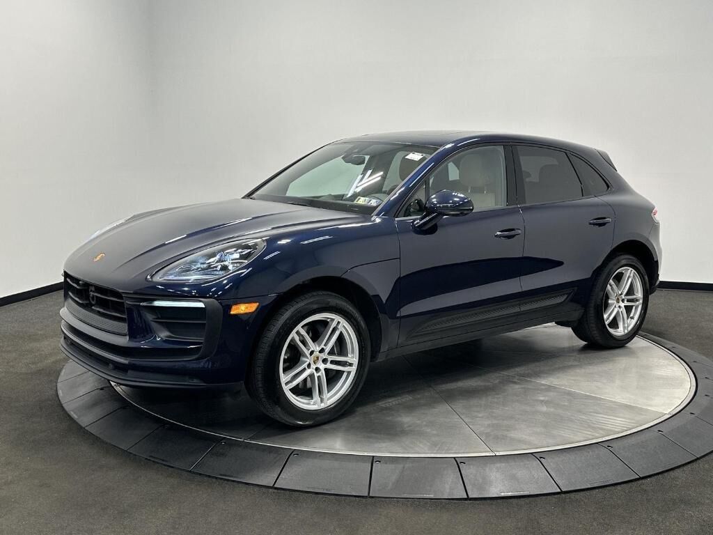 2023 PORSCHE Macan