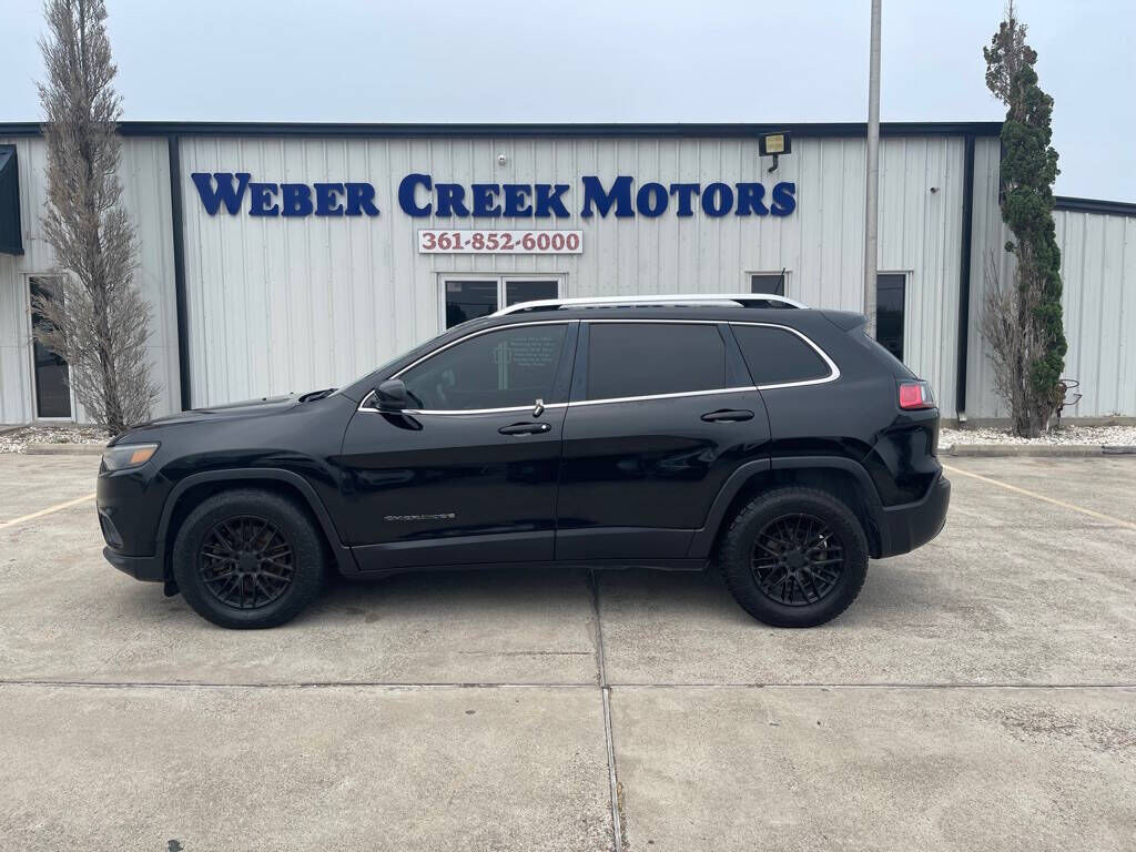 2019 JEEP Cherokee