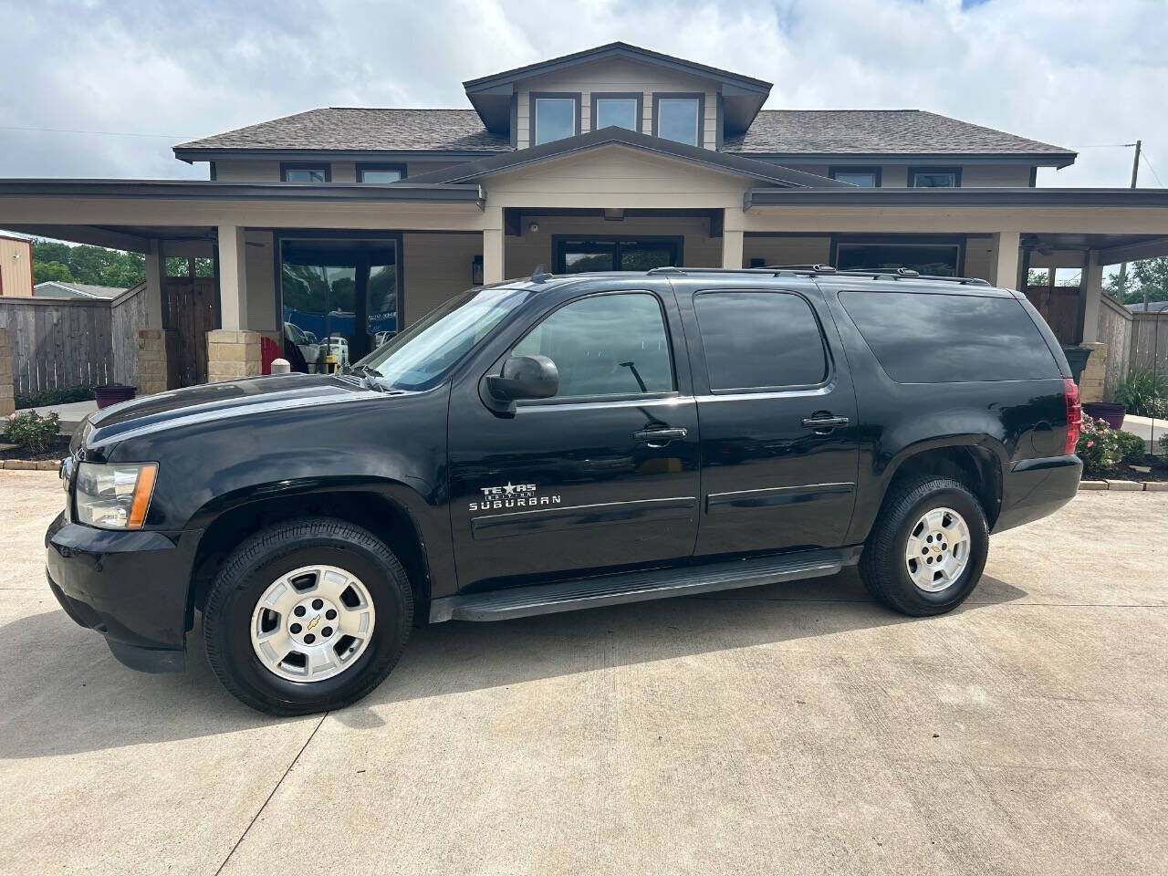 2012 CHEVROLET Suburban