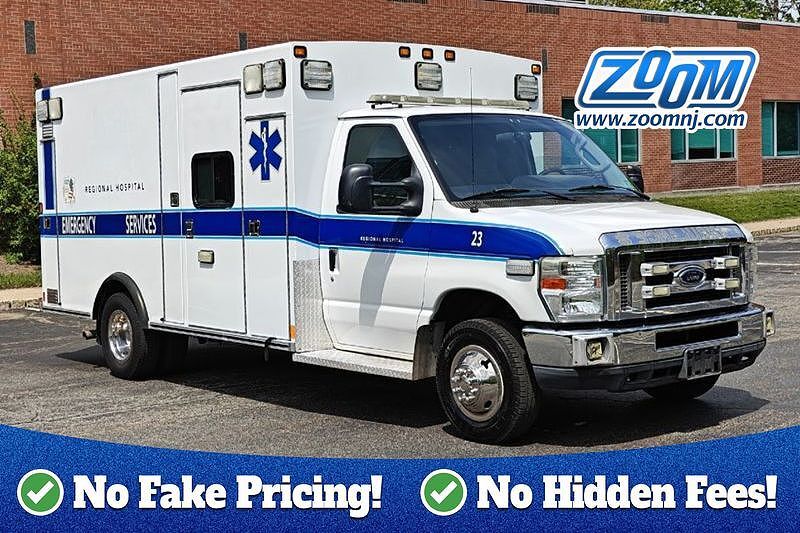 2012 FORD E-450
