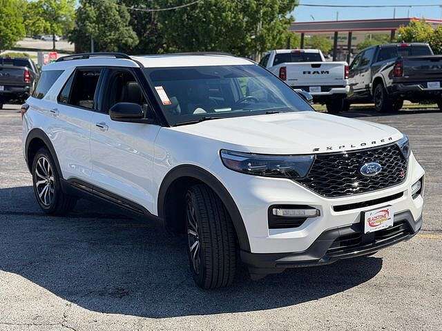 2022 FORD Explorer