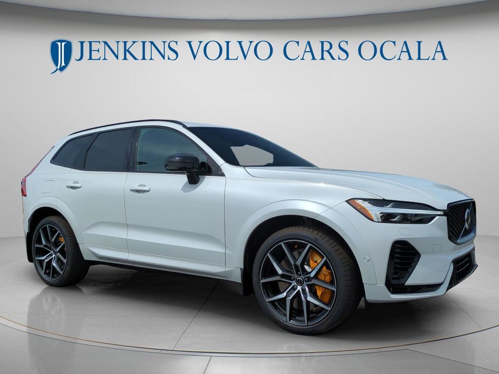 2026 VOLVO XC60