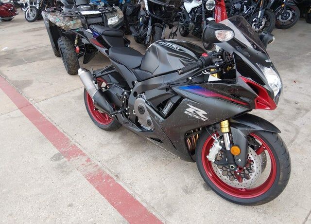 2026 SUZUKI GSX-R750