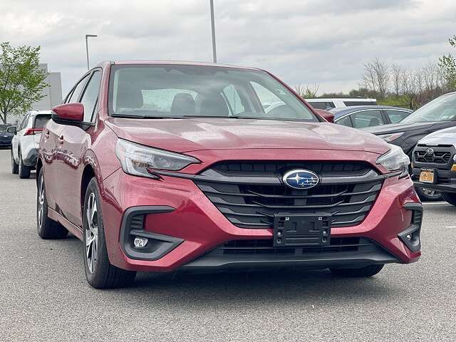 2025 SUBARU Legacy