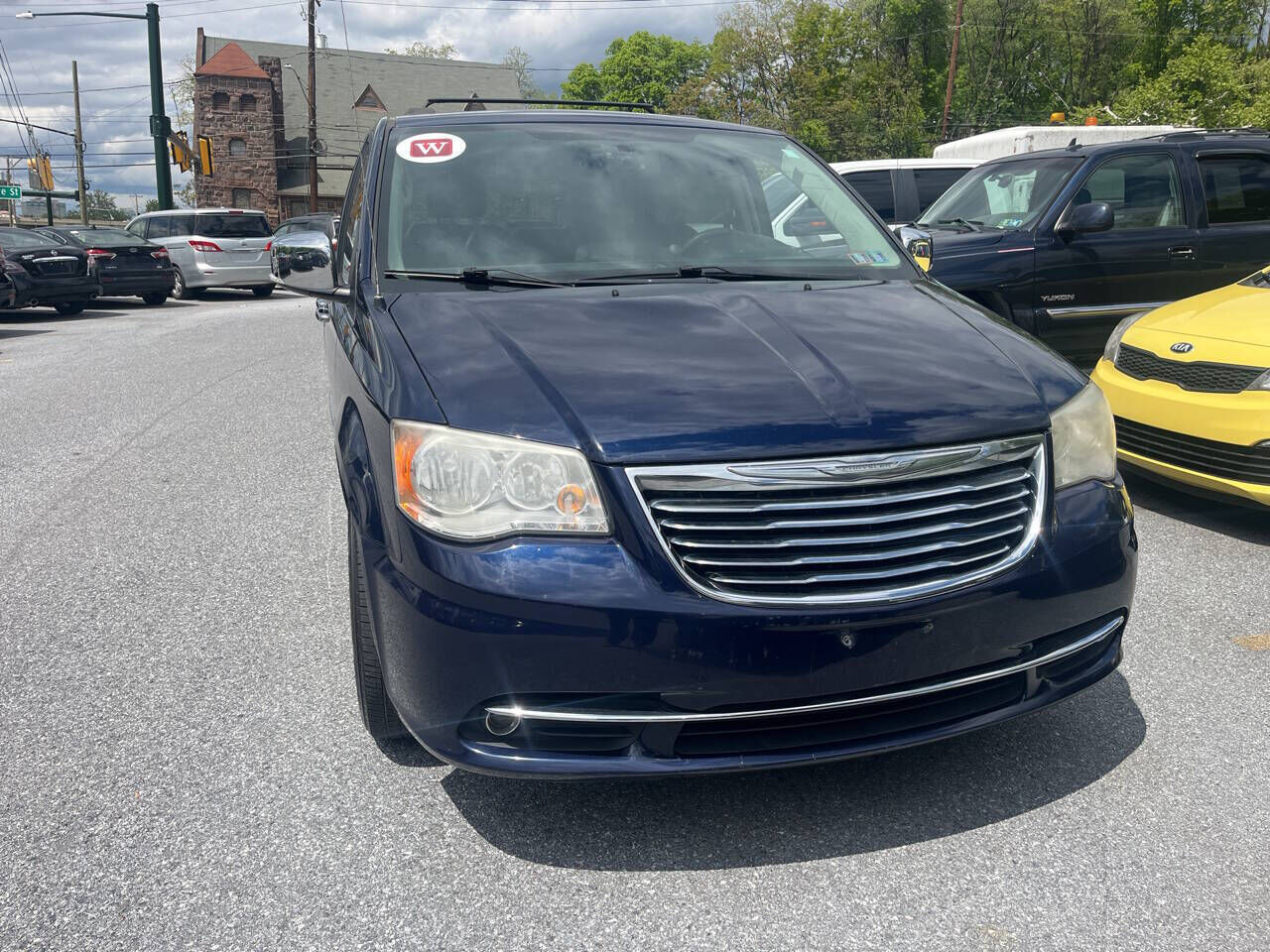 2015 CHRYSLER Town and Country