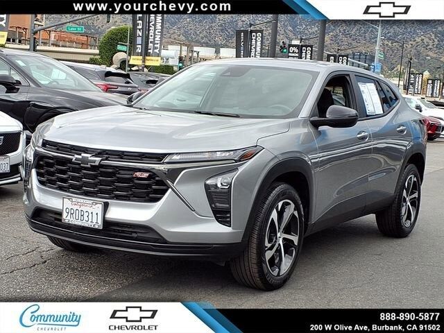 2024 CHEVROLET Trax