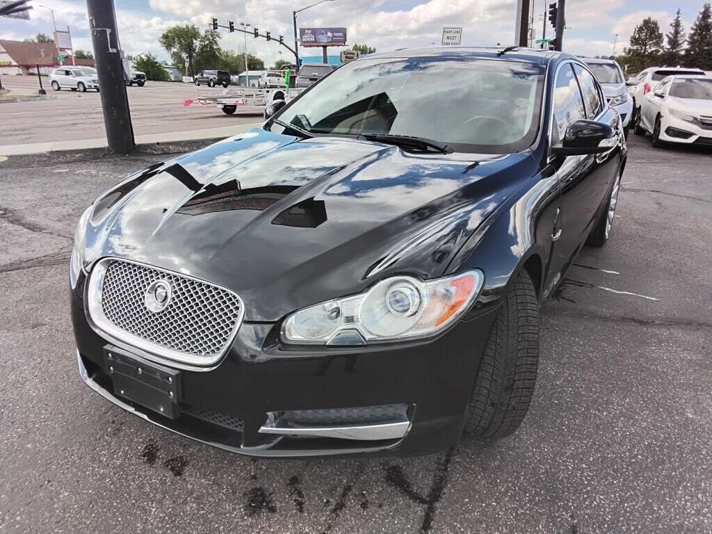 Jaguar XF
