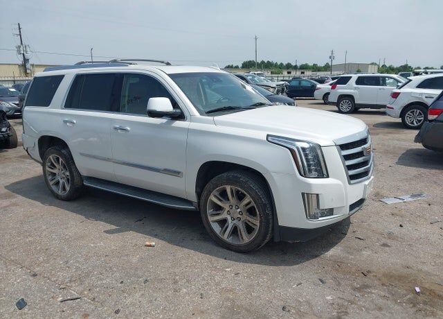 2016 CADILLAC Escalade
