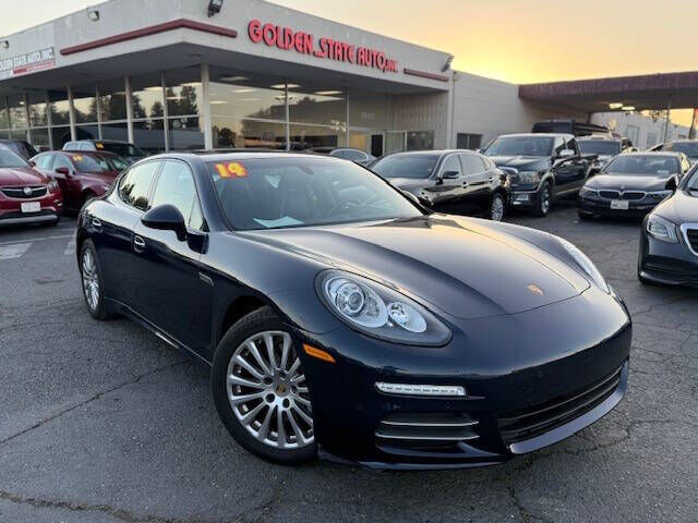 2014 PORSCHE Panamera