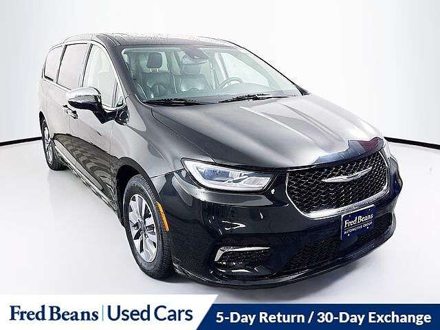 2023 CHRYSLER Pacifica