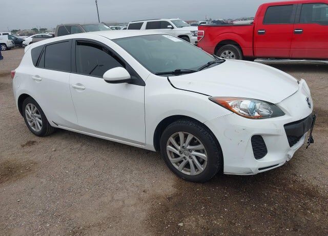 2012 MAZDA Mazda3