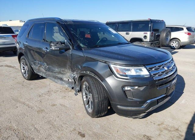 2019 FORD Explorer