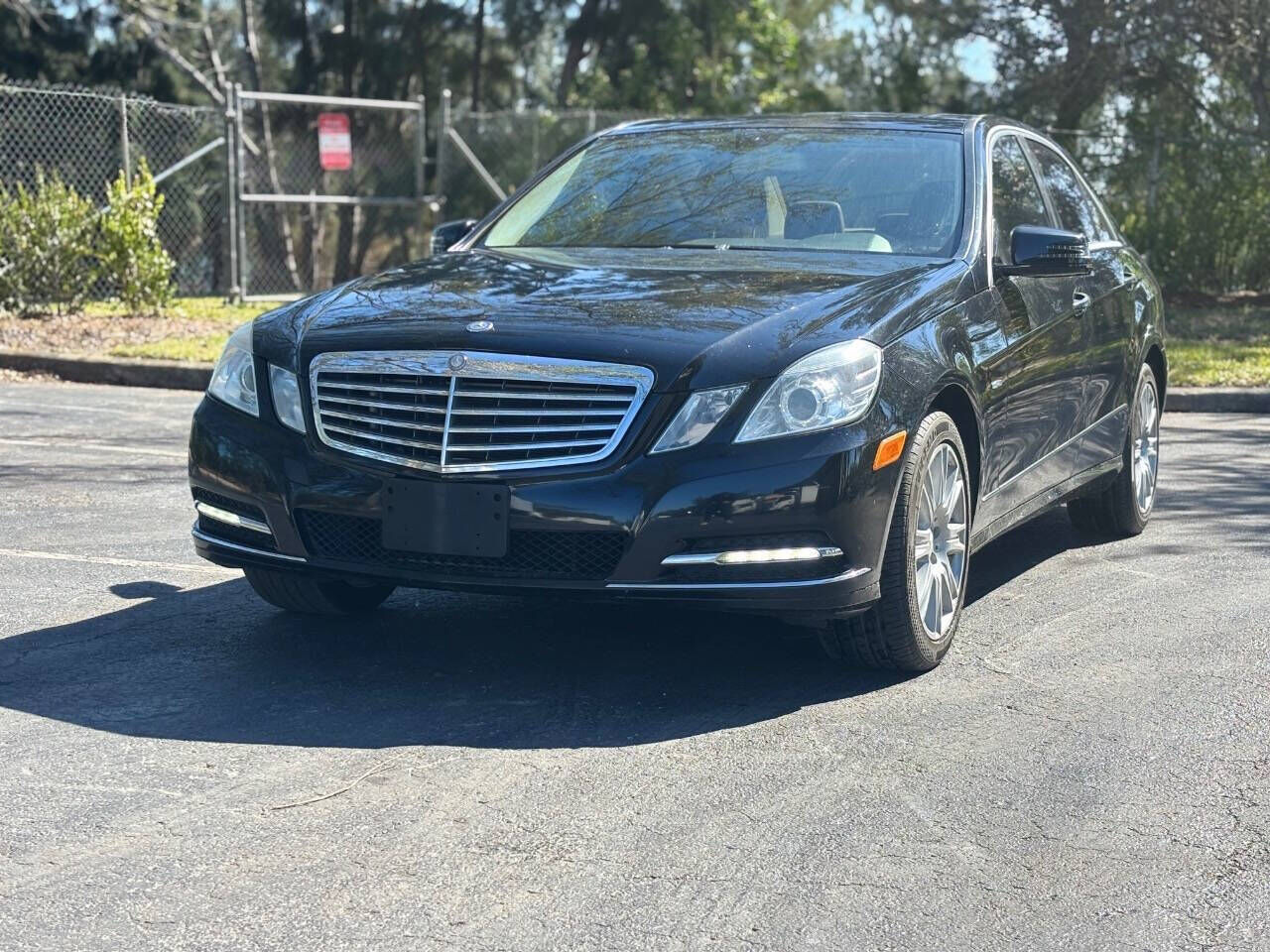 2012 MERCEDES-BENZ E-Class