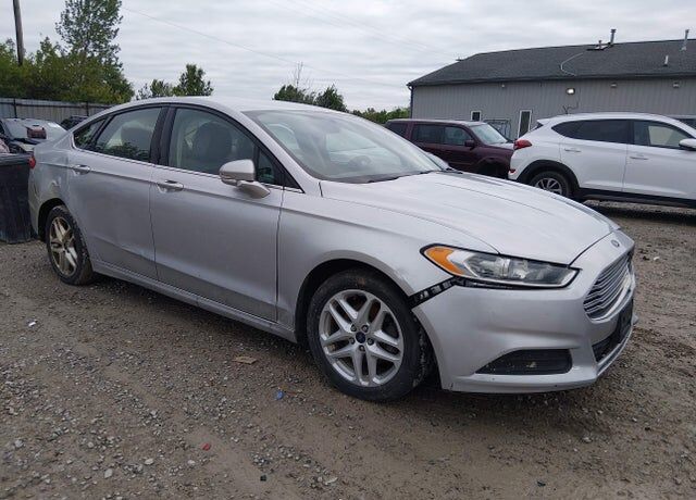 2015 FORD Fusion