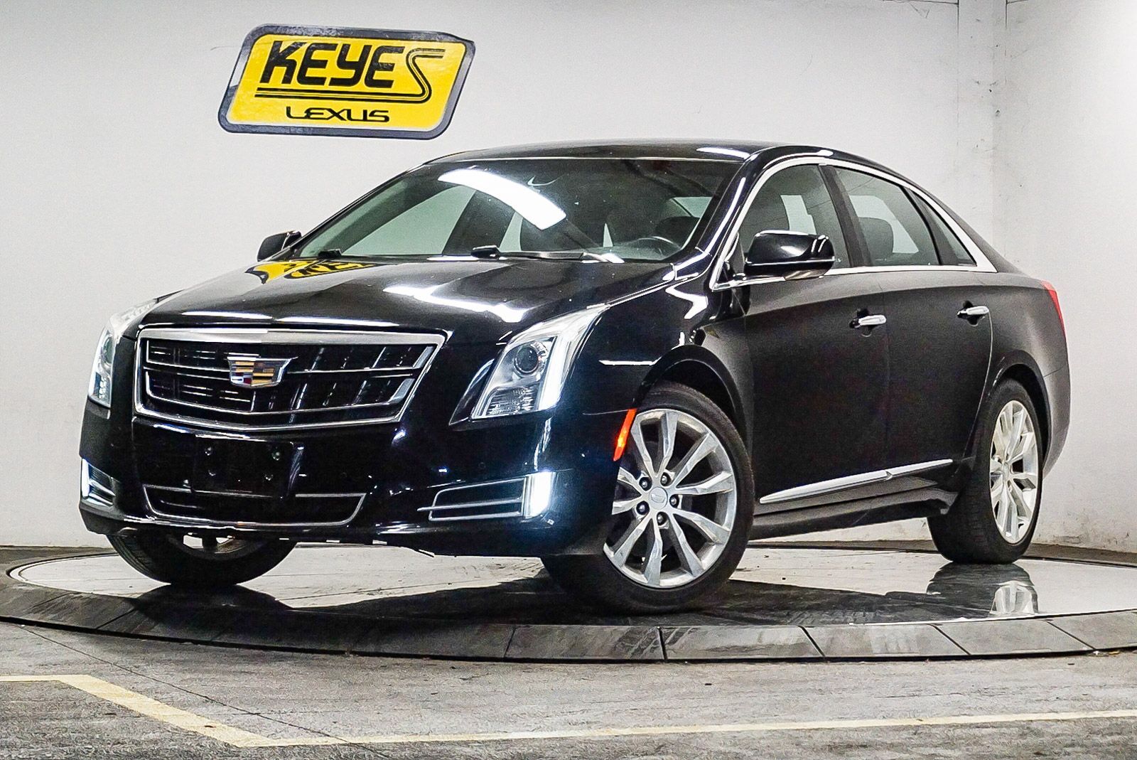 2017 CADILLAC XTS