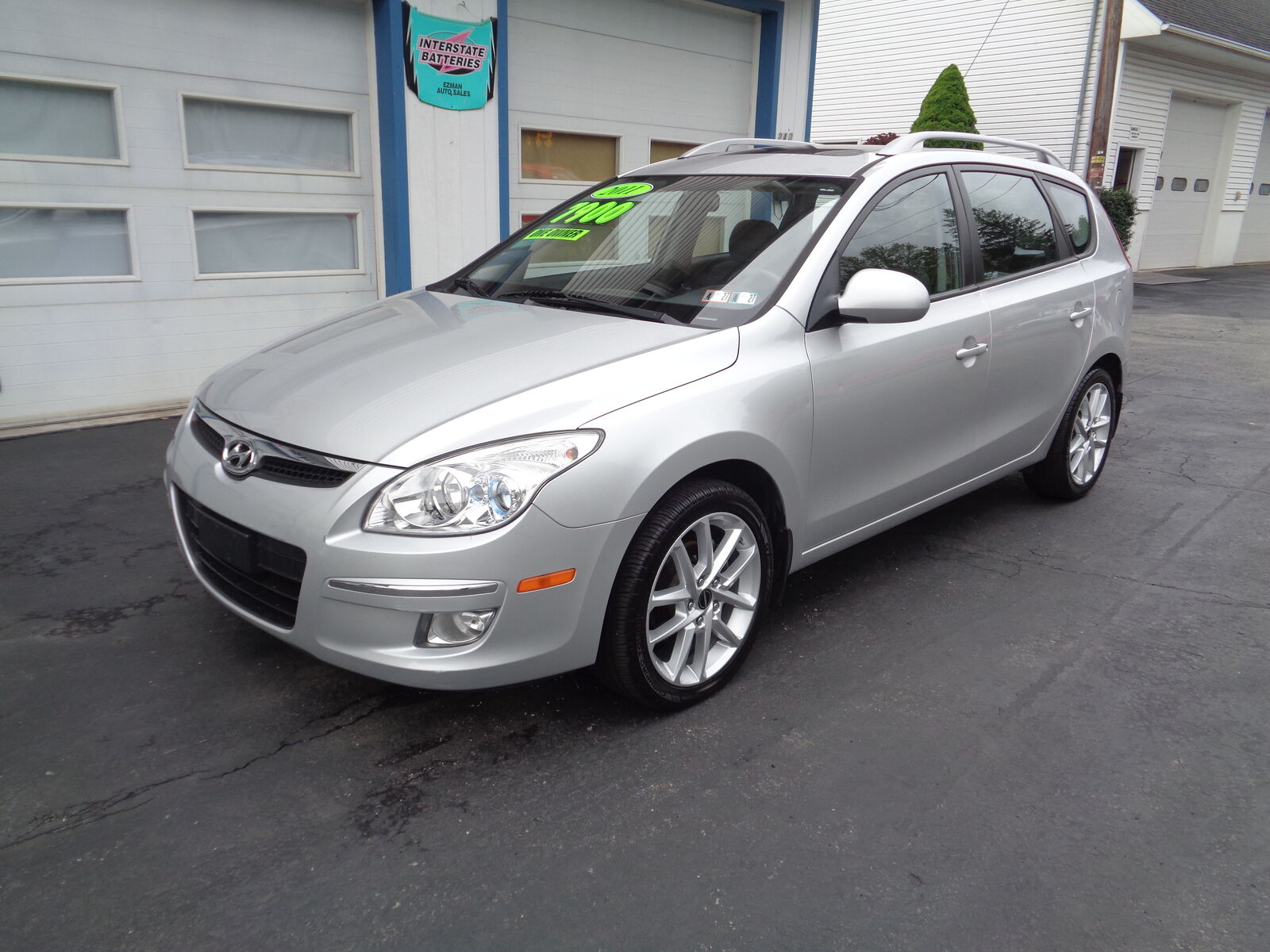 2011 HYUNDAI Elantra