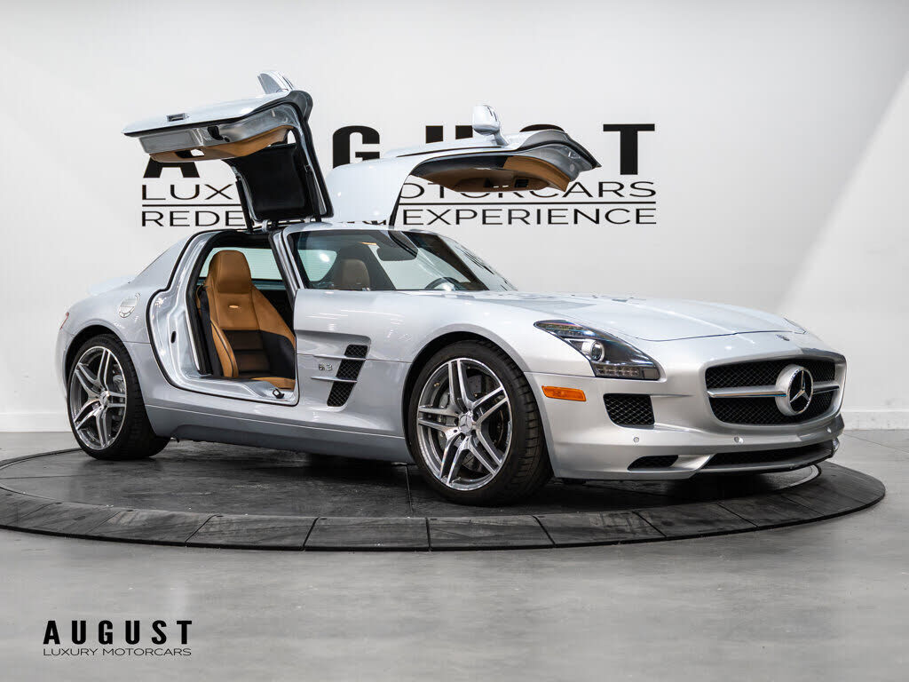 Mercedes-Benz SLS-Class