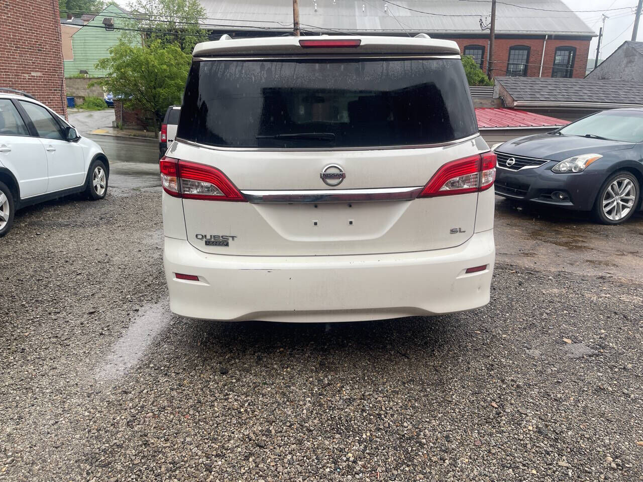 2012 NISSAN Quest
