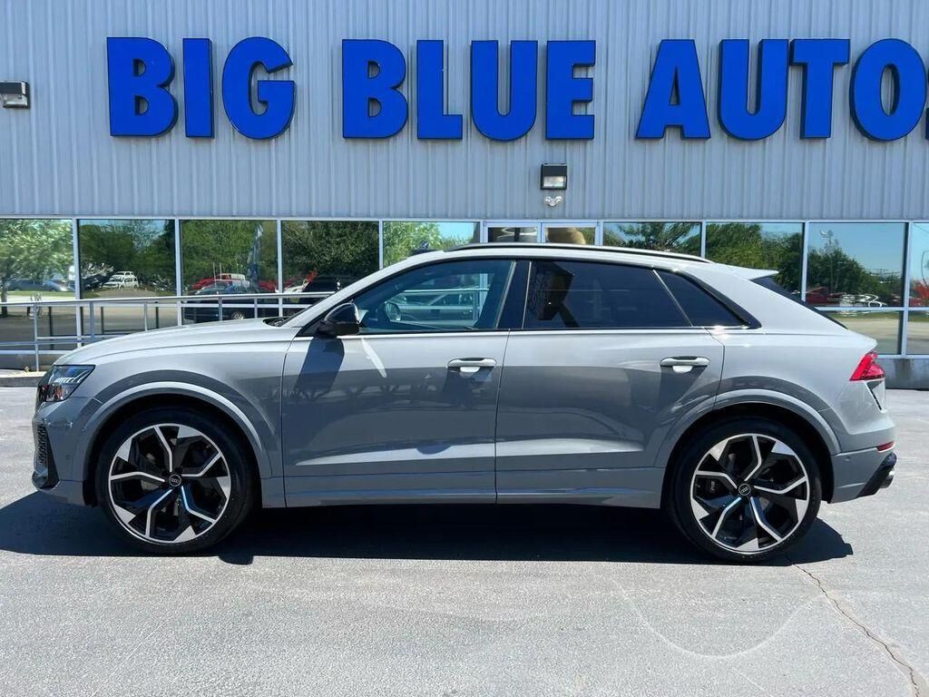 2024 Audi RS Q8