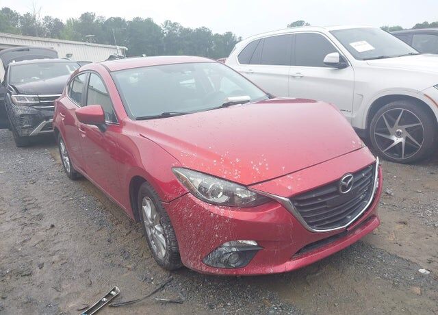 2016 MAZDA Mazda3