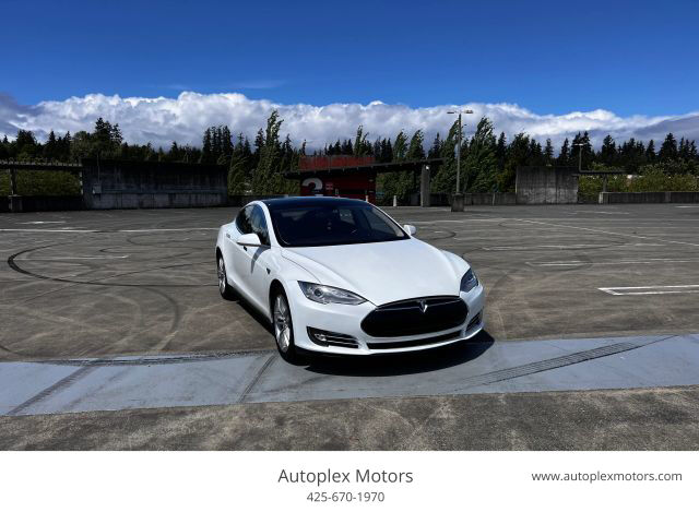 2013 TESLA Model S
