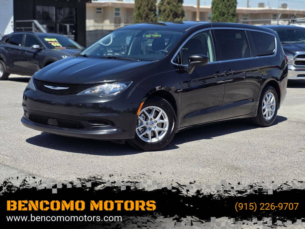 2022 CHRYSLER Pacifica