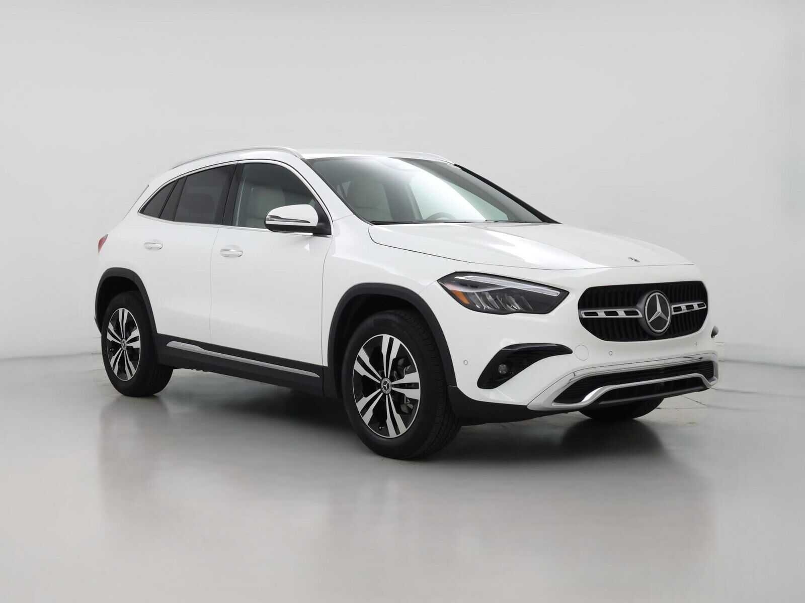 2024 MERCEDES-BENZ GLA-Class