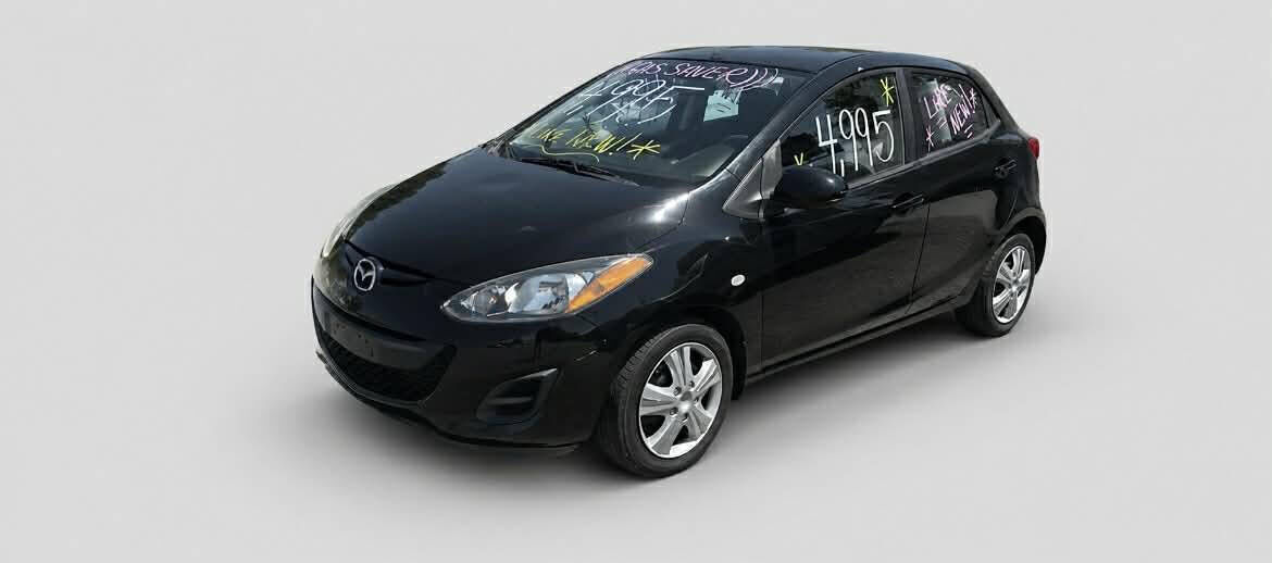 2012 MAZDA Mazda2