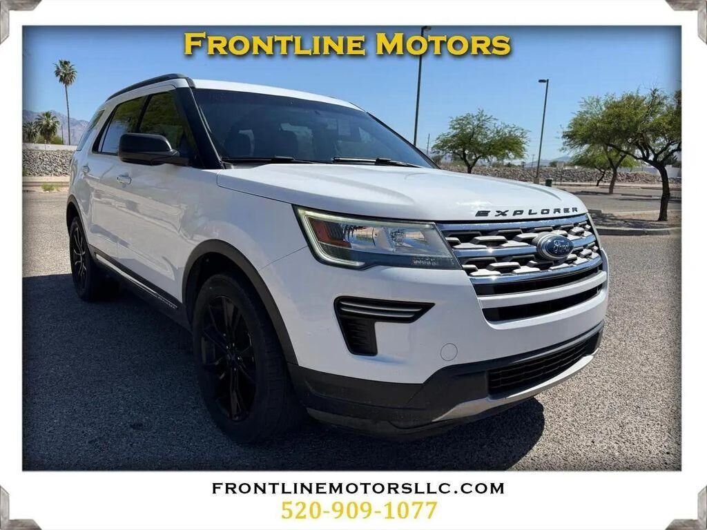 2018 FORD Explorer
