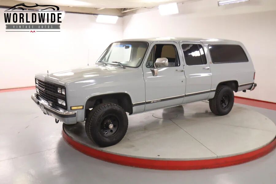 1990 CHEVROLET Suburban