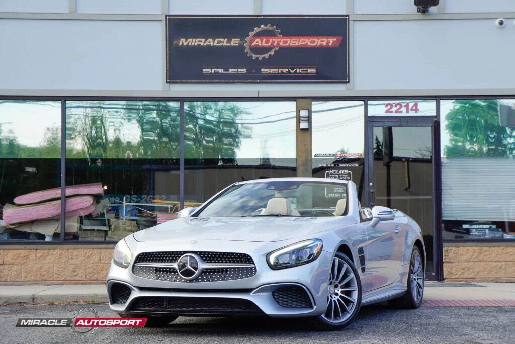 2017 MERCEDES-BENZ SL-Class
