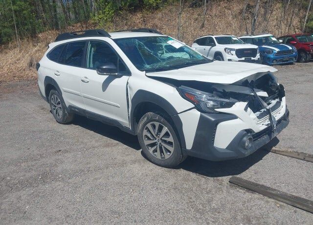 2025 SUBARU Outback