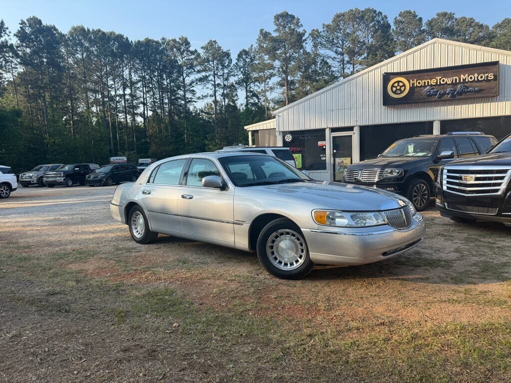 2000 LINCOLN Town Car