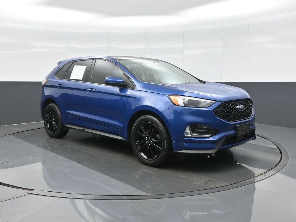2022 FORD Edge