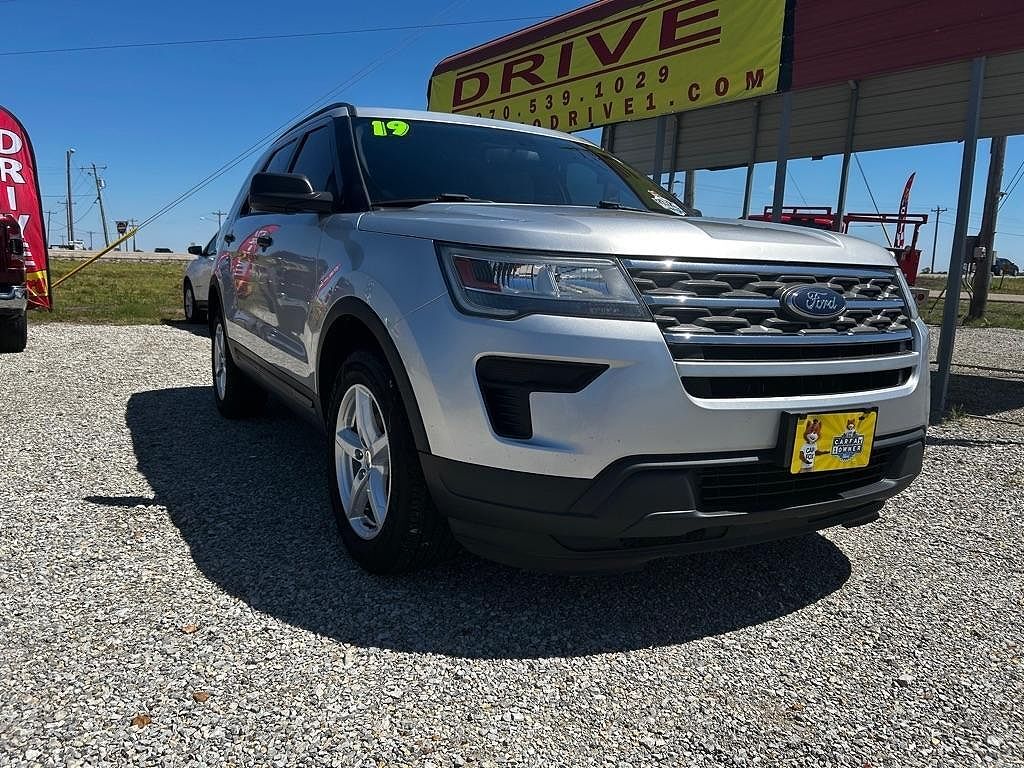 2019 FORD Explorer