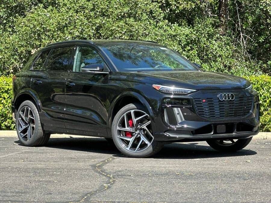 2027 Audi SQ6