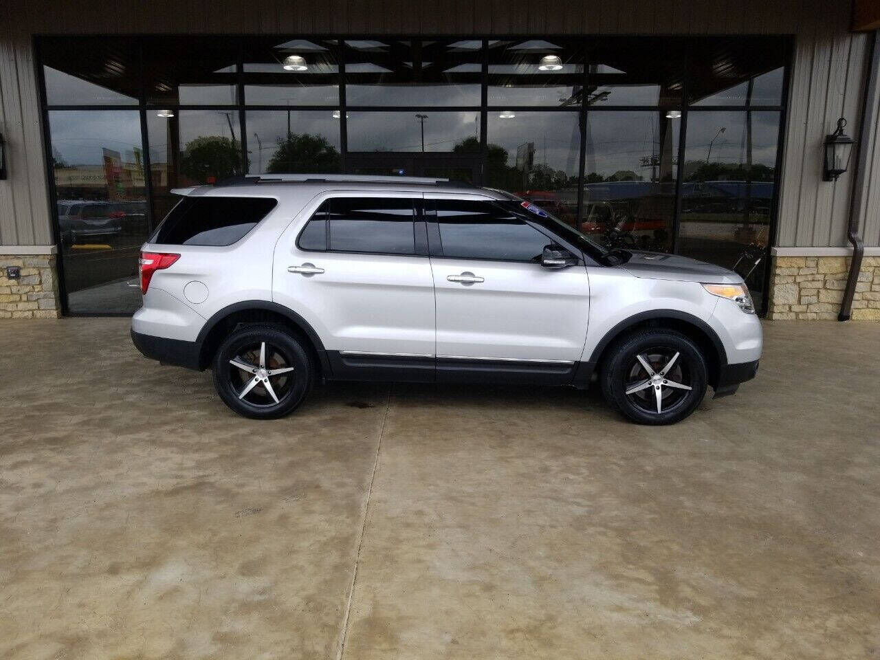 2014 FORD Explorer