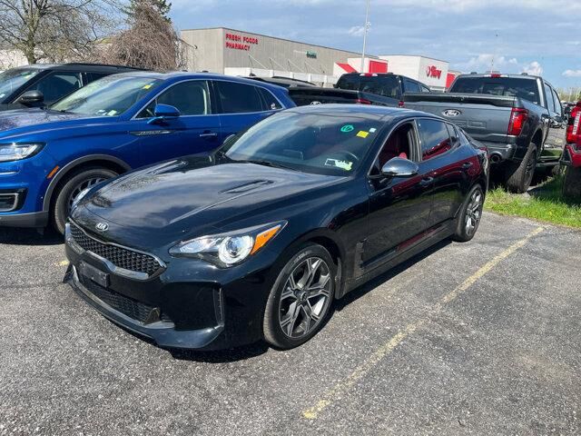 2021 KIA Stinger