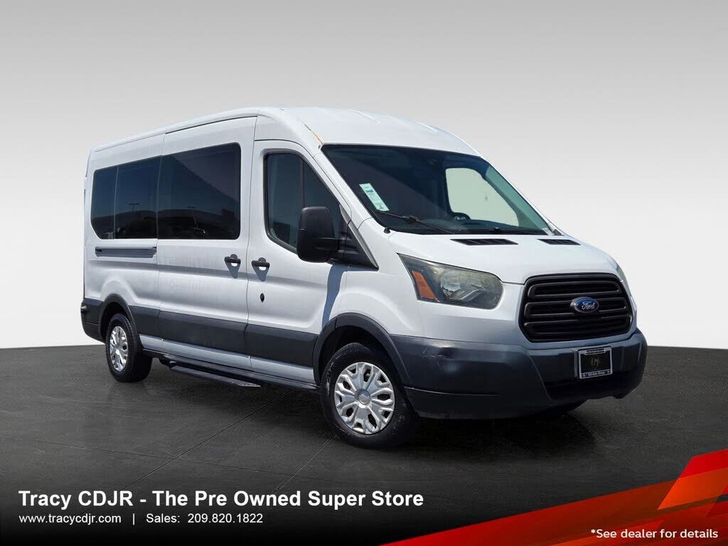 2015 FORD Transit