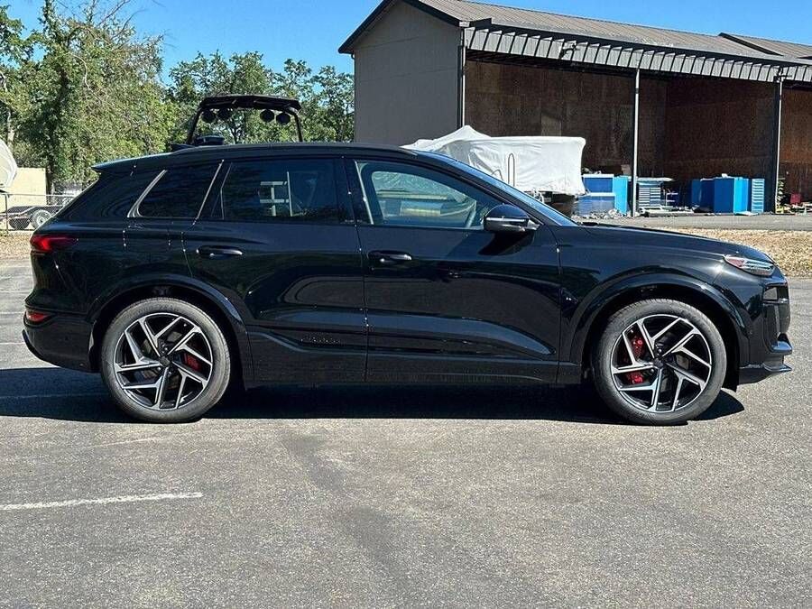 2027 Audi SQ6
