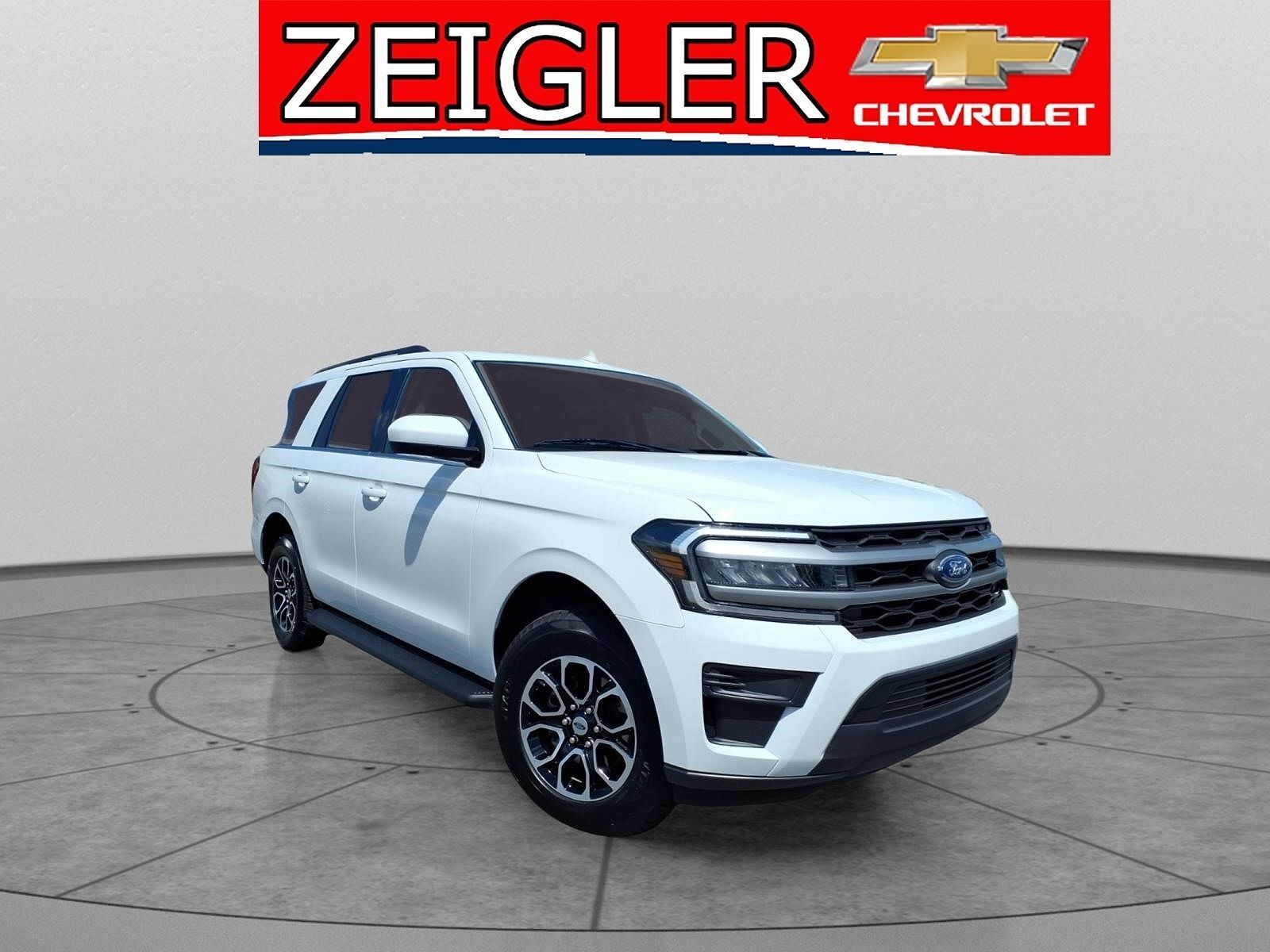 2024 FORD Expedition