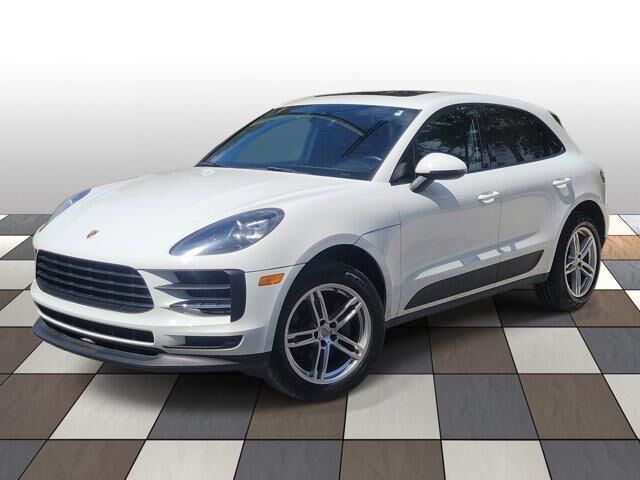 2020 PORSCHE Macan
