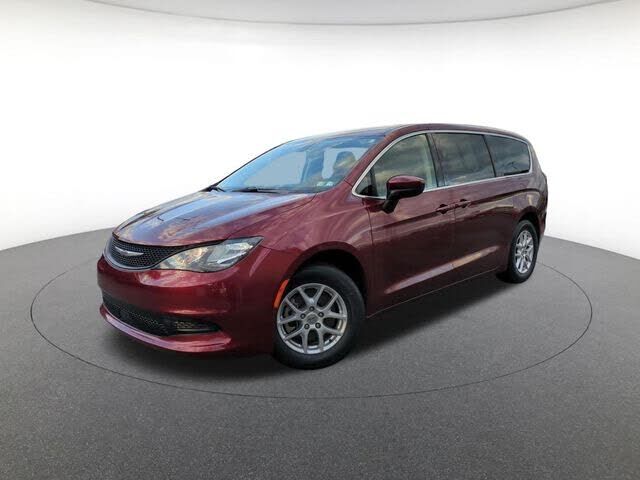 2022 Chrysler Voyager