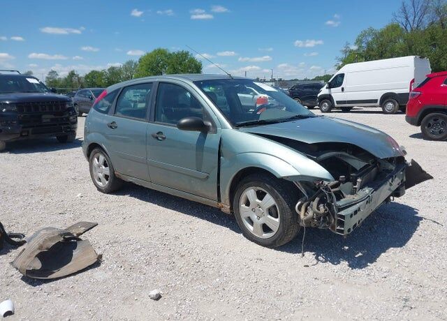 2004 FORD Focus