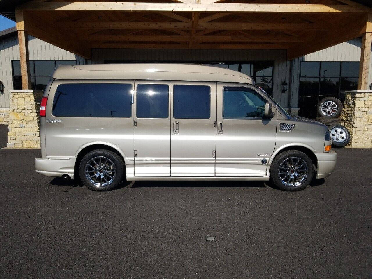 2014 GMC Savana