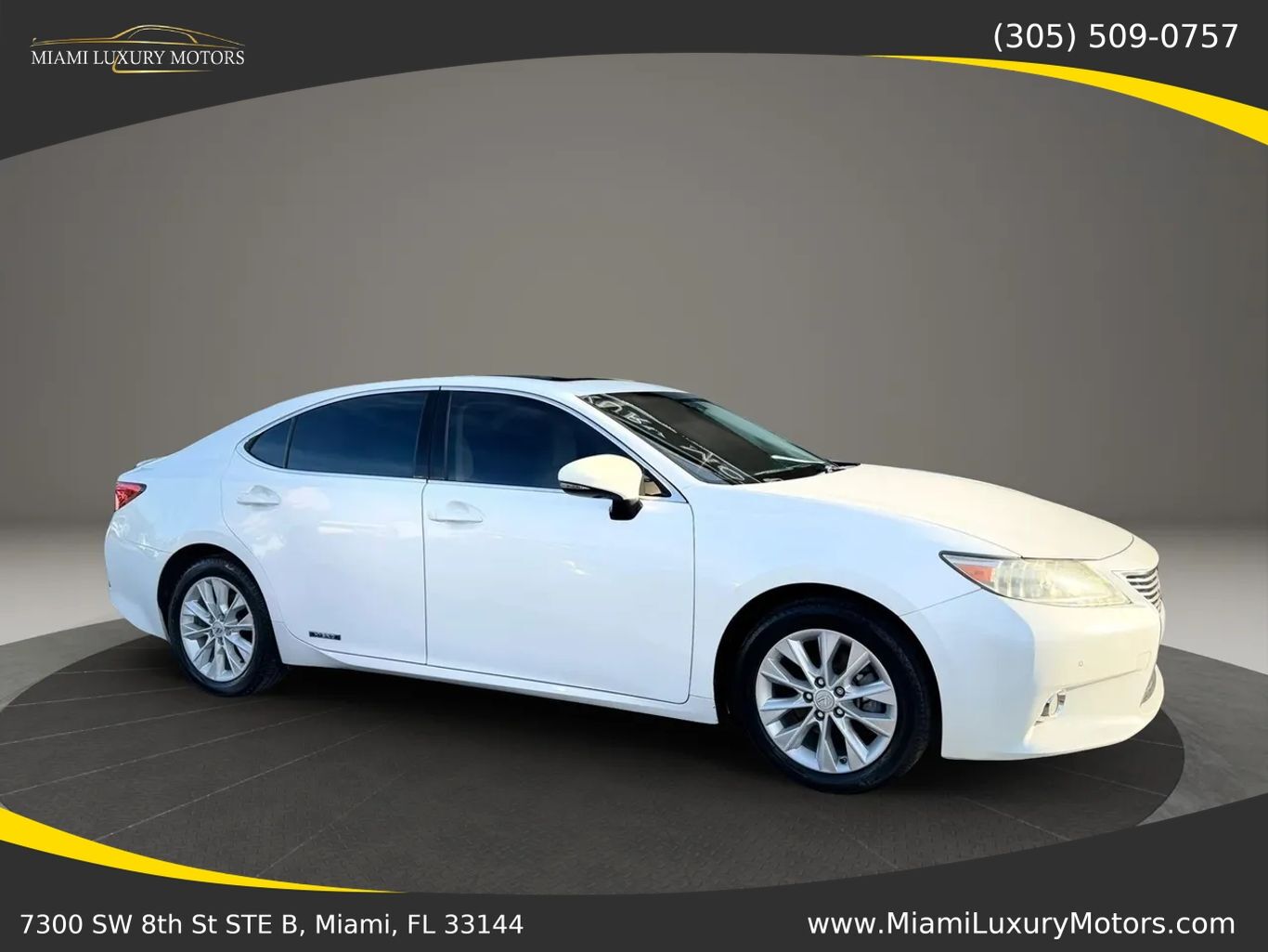 2013 LEXUS ES